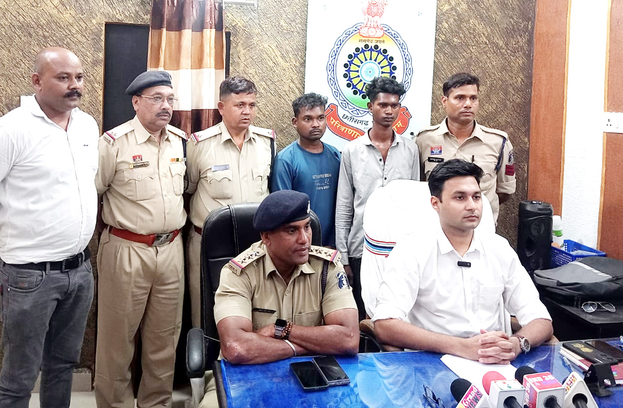 दोहरे हत्याकांड का खुलासा, पुलिस ने छह घंटे में दोनों आरोपियों को धर दबोचा