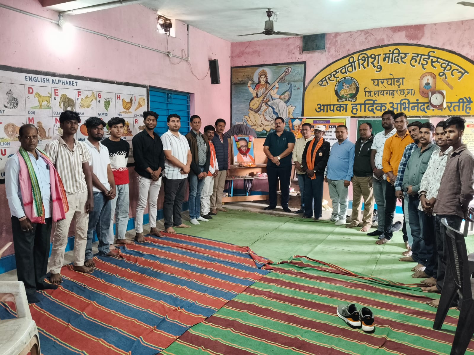 घरघोड़ा भाजपा मंडल में बजट का लाइव प्रसारण , रोशनलाल अग्रवाल को दी श्रद्धांजलि
