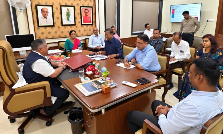 लोककला और डिजिटल माध्यमों से जन-जन तक पहुंचेगी विकास की गाथा