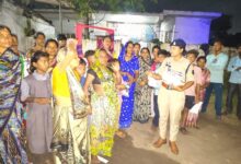 गोमची-बेंदरी में साइबर जागृति अभियान, 250 महिलाओं व छात्राओं को दी साइबर सुरक्षा की जानकारी