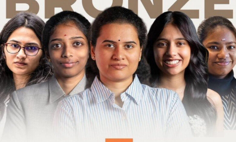 शतरंज की बिसात पर भारत का डबल धमाका, ओपन में रजत और महिला वर्ग में कांस्य पदक