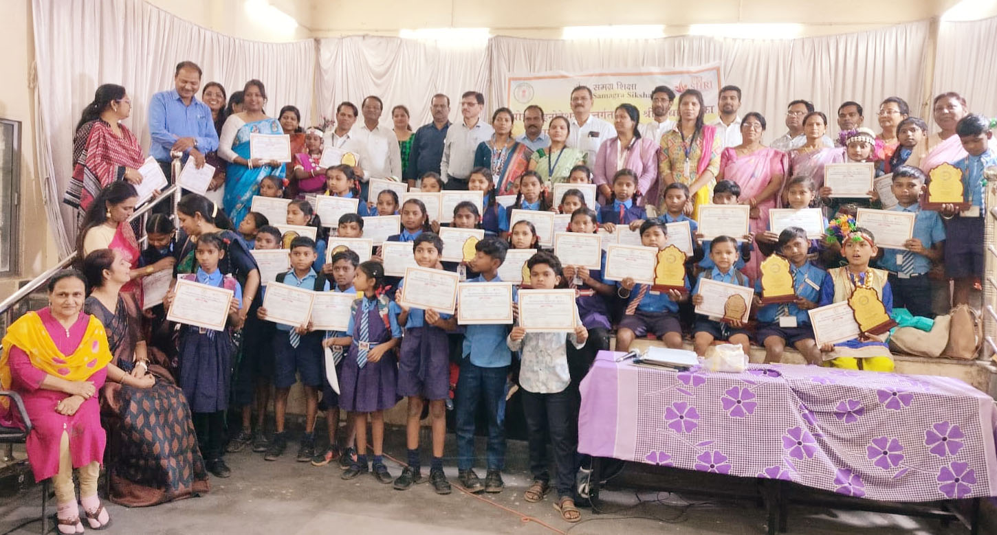 जिला स्तरीय कार्यक्रम में पीएम श्री स्कूल के बच्चों ने दिखाया अपना हुनर