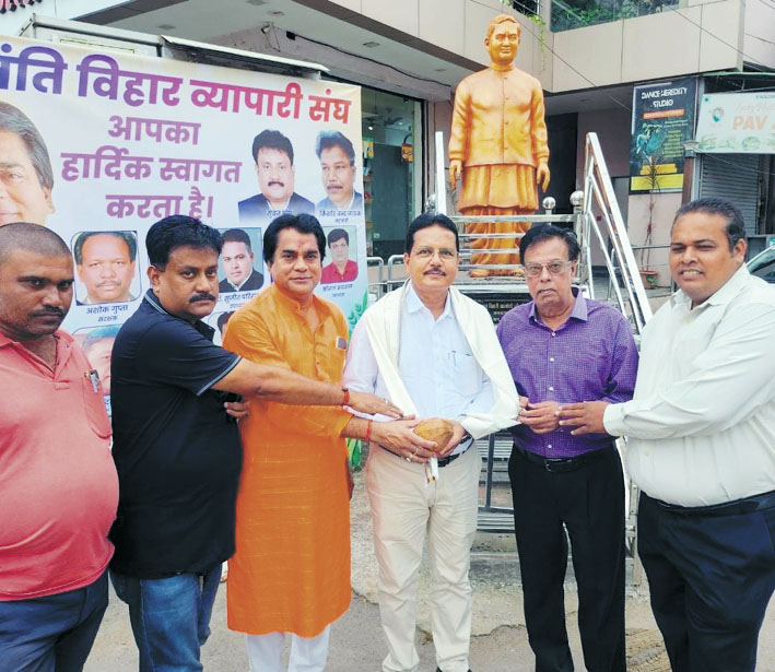 अभियंता दिवस के अवसर पर प्रेमरतन माहेश्वरी का व्यापारी संघ ने किया सम्मान