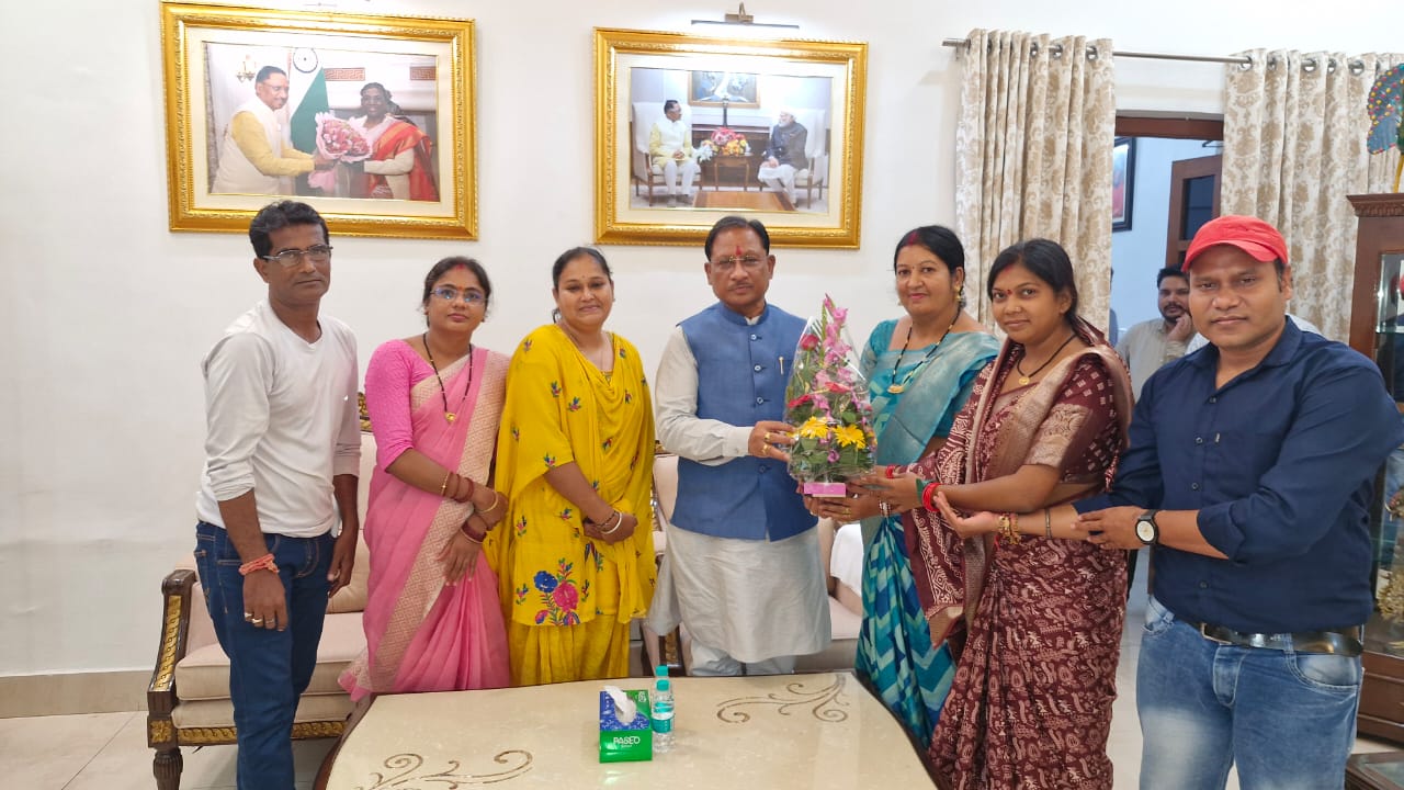 राज्य अतिथि शिक्षक (विद्यामितान) के संविलियन की मांग के लिए मुख्यमंत्री ने केबिनेट में पारित करने के लिए दी सहमति राज्य अतिथि शिक्षक (विद्यामितान) के संविलियन की मांग के लिए मुख्यमंत्री ने केबिनेट में पारित करने के लिए दी सहमति