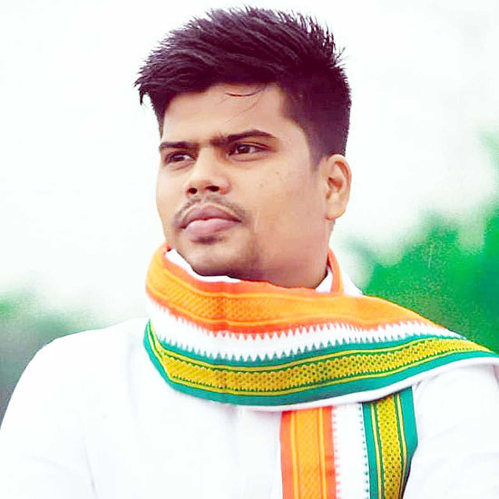 गैस सिलेंडर की कमी से जनता परेशान, जल्द आपूर्ति सामान्य करने की मांग : शाहरुख अशरफी