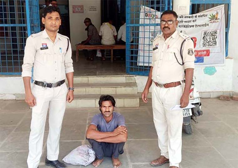 भीषण सड़क हादसे में गैर इरादतन हत्या की कार्रवाई ; बिना लाइसेंस ट्रेलर चला रहे आरोपी चालक को पुलिस ने भेजा जेल