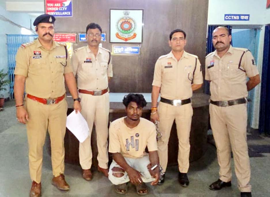 रायगढ़ पुलिस ने सीतापुर ब्लाइंड मर्डर को सुलझाया ; दोस्त ने ही मामूली विवाद में की थी युवक की बेरहमी से हत्या