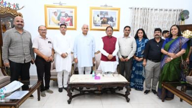 रायपुर : मुख्यमंत्री श्री विष्णुदेव साय से लघु उद्योग भारती के प्रतिनिधिमंडल ने की सौजन्य मुलाकात: 14वें इंडिया इंडस्ट्रियल फेयर की तैयारियों पर हुई चर्चा