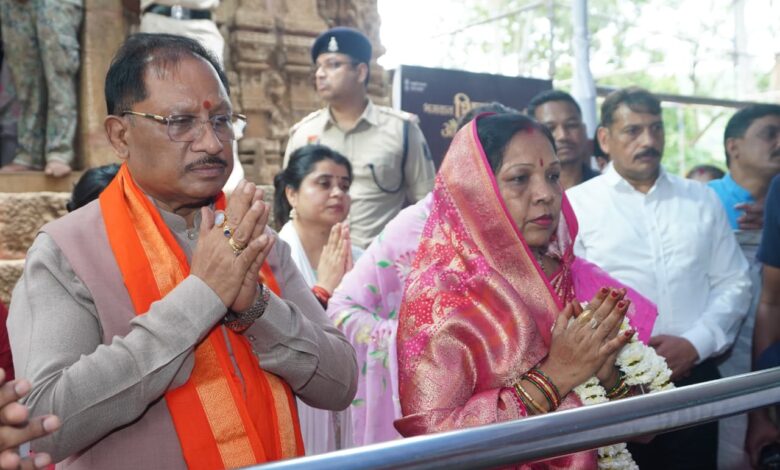रायपुर : मुख्यमंत्री श्री विष्णुदेव साय ने भोरमदेव धाम में की पूजा-अर्चना, प्रदेश की सुख-समृद्धि के लिए की मंगलकामना