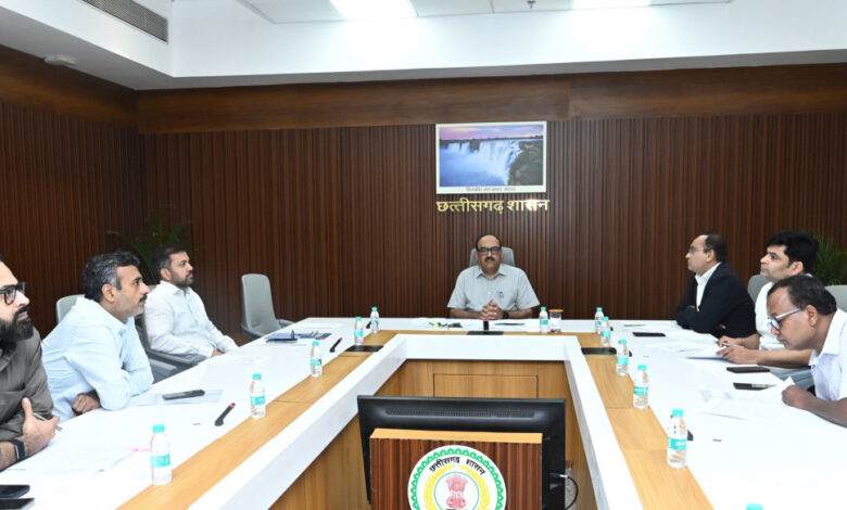 रायपुर : छत्तीसगढ़ में विकसित होंगे 4 नए औद्योगिक पार्क मुख्य सचिव की अध्यक्षता में राज्य स्तरीय समिति की बैठक सम्पन्न