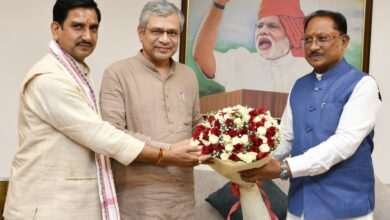 छत्तीसगढ़ में बस्तर से सरगुजा तक रेल संपर्क मजबूत करने की दिशा में बड़ा कदम छत्तीसगढ़ में बस्तर से सरगुजा तक रेल संपर्क मजबूत करने की दिशा में बड़ा कदम