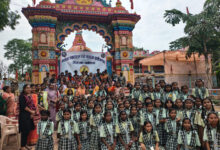 रायपुर : ’राखी के धागों के साथ सीमा पर सैनिकों तक पहुंचेंगी कवर्धा की बहनों की शुभकामनाएं