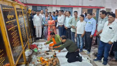 रायपुर : उद्योग मंत्री ने निगम के 04 वार्डाे को दी 60 लाख रू. के विकास कार्याे की सौगात रायपुर : उद्योग मंत्री ने निगम के 04 वार्डाे को दी 60 लाख रू. के विकास कार्याे की सौगात