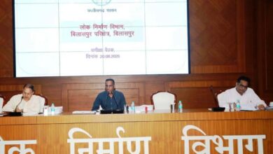लोक निर्माण विभाग के सचिव ने निर्माण कार्यों में तेजी लाने, गुणवत्ता एवं समय-सीमा का विशेष ध्यान रखने के दिए निर्देश