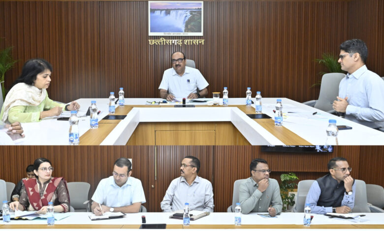 रायपुर : उपराष्ट्रपति के 2 सितंबर को प्रस्तावित छत्तीसगढ़ प्रवास की तैयारियों की मुख्य सचिव ने की समीक्षा रायपुर : उपराष्ट्रपति के 2 सितंबर को प्रस्तावित छत्तीसगढ़ प्रवास की तैयारियों की मुख्य सचिव ने की समीक्षा
