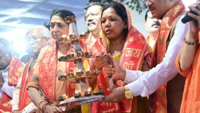 PM मोदी के जन्मदिन पर खारुन तट पर सवा लाख दीपों का दीपोत्सव, CM साय ने की महाआरती